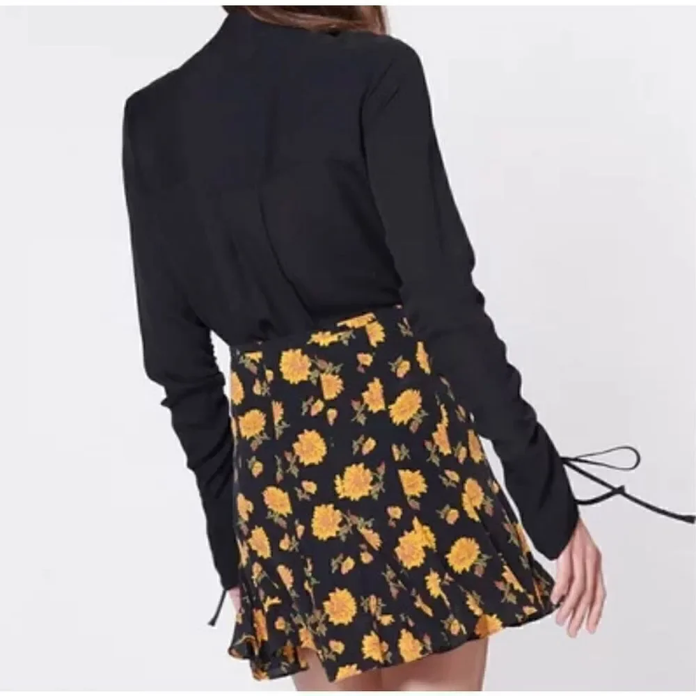 Veronica Beard Weller Floral-print Flounce Mini Skirt in Black Multi Women’s 2